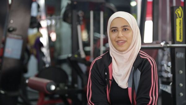 رویای دختر با حجاب از غزه برای رسیدن به شهرت ورزشی در جهان - اسپوتنیک ایران  