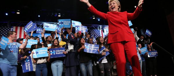 Кандидат в президенты США Хиллари Клинтон в дебатах в Нью-Йорке - اسپوتنیک ایران  