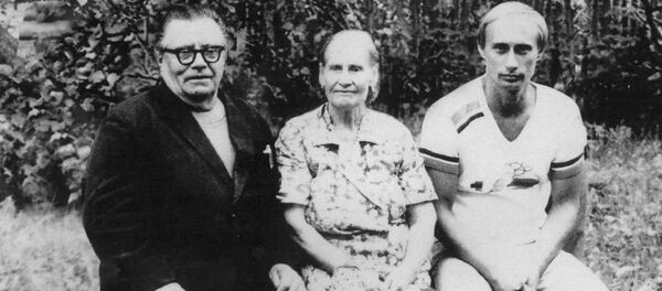 خاطرات جنگ جهانی دوم از زبان ولادیمیر پوتین خاطرات جنگ جهانی دوم از زبان ولادیمیر پوتین - اسپوتنیک ایران