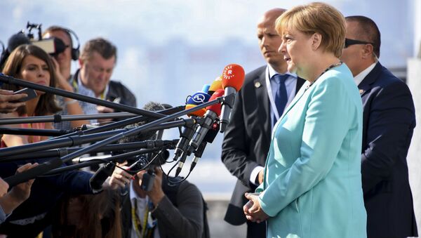 Канцлер Германии Ангела Меркель перед началом неформального саммита ЕС в Братиславе - اسپوتنیک ایران  