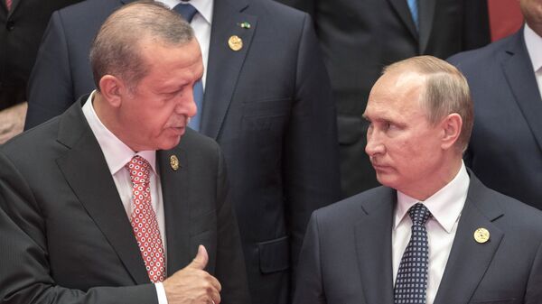 ابراز همدردی پوتین با  اردوغان در پی وقوع زلزله در ترکیه - اسپوتنیک ایران  