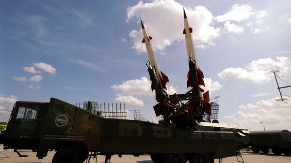 Зенитный ракетный комплекс Печора-2М на Шестом международном авиакосмическом салоне МАКС-2003 в Жуковском - اسپوتنیک ایران  