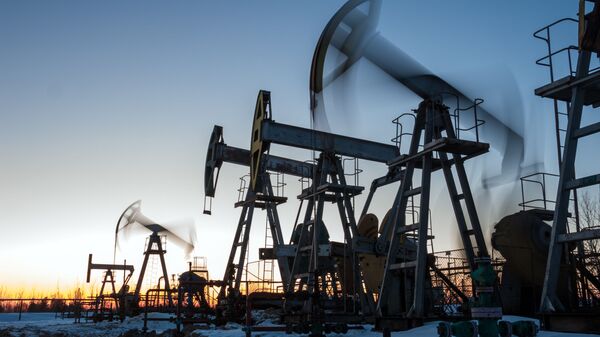 درخواست ایران برای صادرات 700 هزار بشکه نفت در روز - اسپوتنیک ایران  