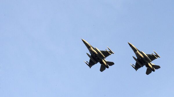 Два истребителя бельгийских ВВС во время полета - اسپوتنیک ایران  