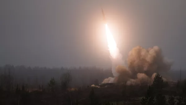Боевые стрельбы из тактического ракетного комплекса Точка-У в Ленинградской области - اسپوتنیک ایران  