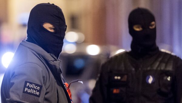 Бойцы отряда специального назначения во время контртеррористической операции в Брюсселе - اسپوتنیک ایران  