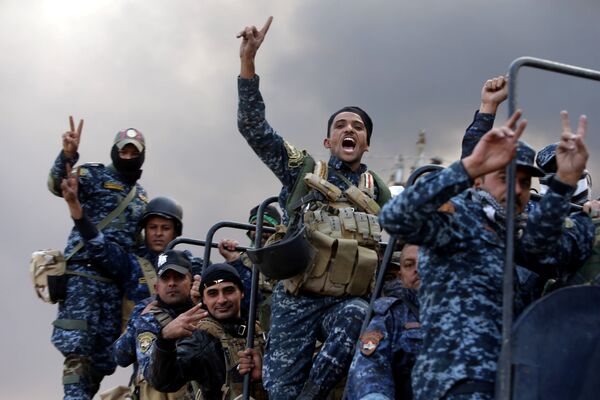 رزمندگان  نیروهای مسلح عراق در عملیات آزادسازی  موصل - اسپوتنیک ایران  