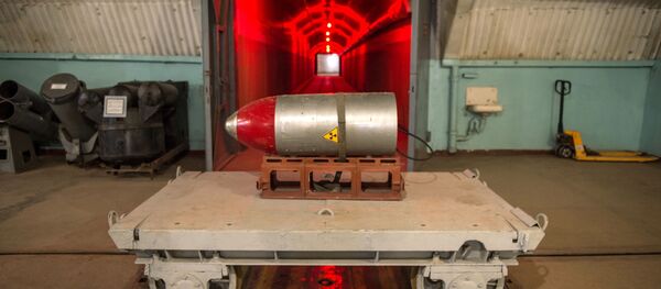 Ядерный боевой заряд в военно-морском музейном комплексе Балаклава Ядерный боевой заряд в военно-морском музейном комплексе Балаклава - اسپوتنیک ایران