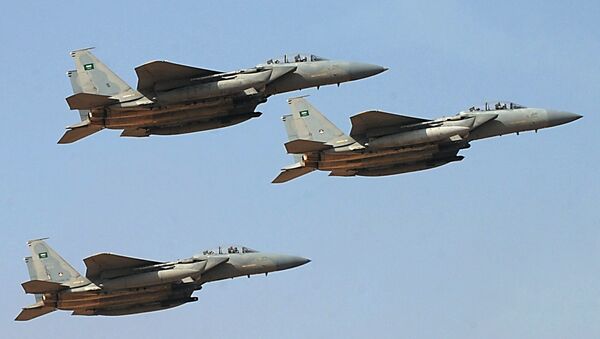Истребители ВВС Саудовской Аравии во время выступления в Эр-Рияде - اسپوتنیک ایران  