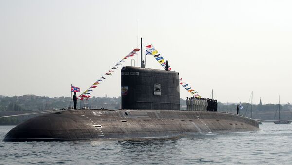 Подводная лодка Б-261 Новороссийск во время генеральной репетиции военно-морского парада, посвященного Дню Военно-Морского Флота России - اسپوتنیک ایران  