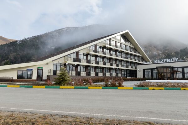 هتل « پیرامید» در اردوگاه گردشگری دریاچه کوهستانی « کازینیام» - اسپوتنیک ایران  