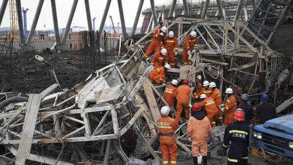 Спасатели на месте обрушения строящейся электростанции в Китае - اسپوتنیک ایران  
