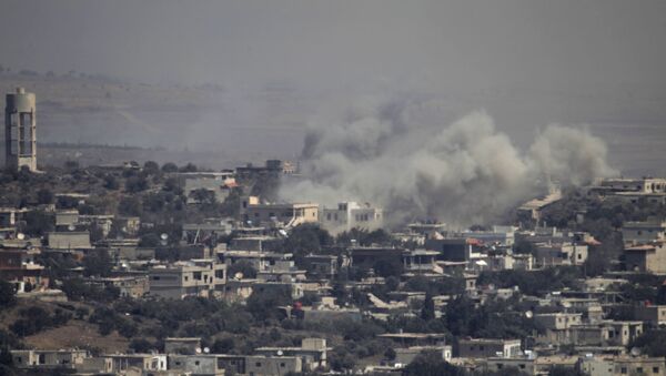 Сирийский город на Голанских высотах, подвергшийся авианалету израильских ВВС - اسپوتنیک ایران  