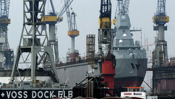به گزارش رسانه ها، ایران سهامدار یک شرکت آلمانی است که در حال ساخت زیردریایی می باشد - اسپوتنیک ایران  