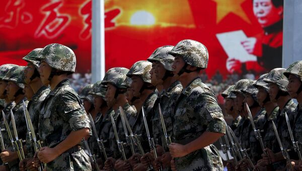 Народно-освободительная армия Китая во время празднования годовщины присоединения Гонконга к Китаю - اسپوتنیک ایران  
