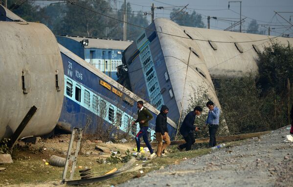 حادثه راه آهن در هند - اسپوتنیک ایران  