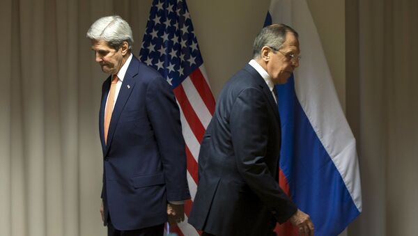 Государственный секретарь США Джон Керри и министр иностранных дел РФ Сергей Лавров во время встречи в Цюрихе - اسپوتنیک ایران  