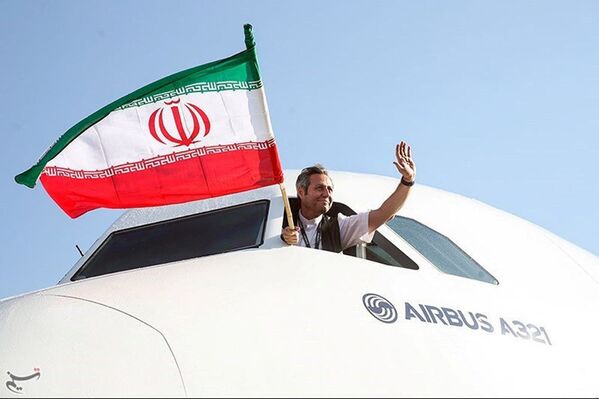اولین ایرباس « آ321» که پس از تحریم  به ایران تحویل داده شد - اسپوتنیک ایران  