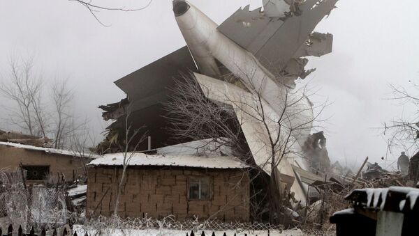 Обломки самолета на месте крушения Boeing 747 под Бишкеком - اسپوتنیک ایران  