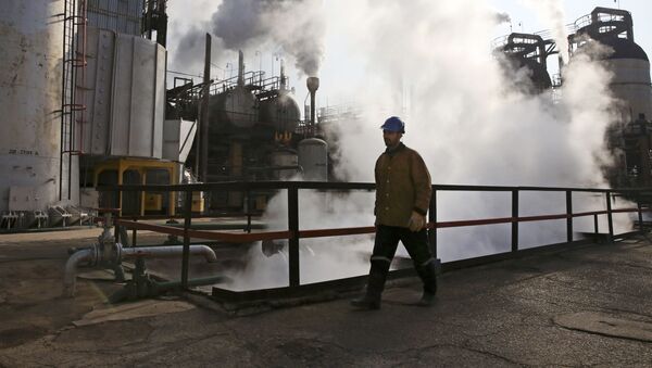 ادامه تلاش آمریکا برای کاهش فروش نفت ایران در بازار جهانی - اسپوتنیک ایران  