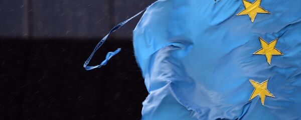 پیش بینی سقوط اتحادیه اروپا در پی شیوع ویروس کرونا پیش بینی سقوط اتحادیه اروپا در پی شیوع ویروس کرونا - اسپوتنیک ایران