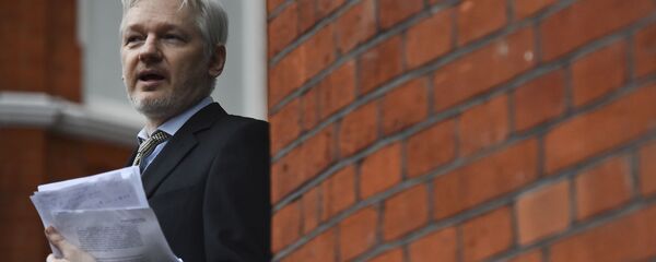 ترامپ، شرایط عفو آسانژ را اعلام کرد ترامپ، شرایط عفو آسانژ را اعلام کرد - اسپوتنیک ایران