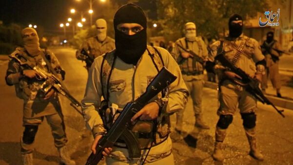 Kämpfer der Terrormiliz Daesh (Islamischer Staat) in Mossul - اسپوتنیک ایران  