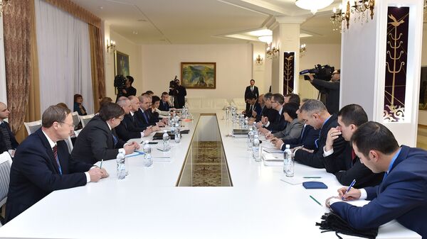 Участники заседания совместной оперативной группы России, Турции и Ирана по контролю за перемирием в Сирии, проходящего в Астане - اسپوتنیک ایران  