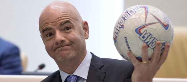 رئیس فیفا نگران رفتار طرفداران فوتبال در مسابقات جام جهانی روسیه نیست - اسپوتنیک ایران  