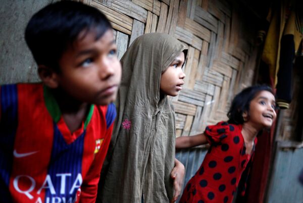 بچه ها در اردوگاه پناهجویان در بنگلادش - اسپوتنیک ایران  