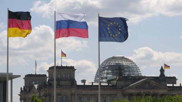 Флаги Германии, России и ЕС - اسپوتنیک ایران  