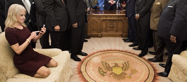 کلیان کانوی، مشاور رئیس جمهور دونالد ترامپ کلیان کانوی، مشاور رئیس جمهور دونالد ترامپ - اسپوتنیک ایران