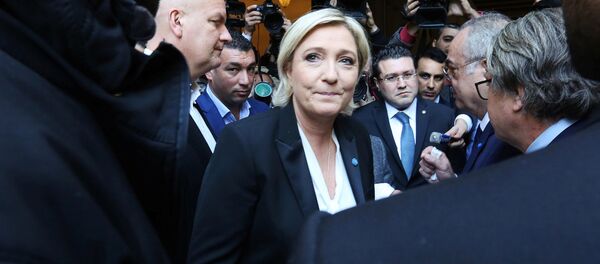 مصونیت پارلمانی مارین لو پن لغو شد مصونیت پارلمانی مارین لو پن لغو شد - اسپوتنیک ایران