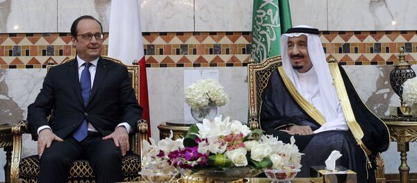 Президент Франции Франсуа Олланд и король Саудовской Аравии Салман ибн Абдель Азиз Аль Сауд Президент Франции Франсуа Олланд и король Саудовской Аравии Салман ибн Абдель Азиз Аль Сауд - اسپوتنیک ایران