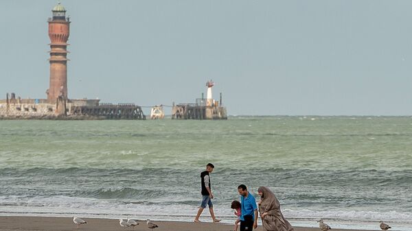 دریا یک و نیم تن کوکائین را به ساحل فرانسه آورد - اسپوتنیک ایران  