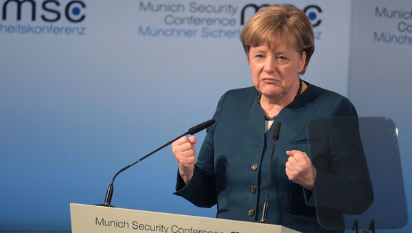 Канцлер ФРГ Ангела Меркель выступает на 53-й Мюнхенской конференции по безопасности - اسپوتنیک ایران  