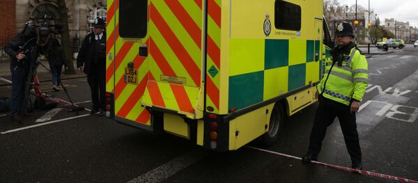 ثبت بیش از ۱۰۰۰ مورد فوتی در بریتانیا در دومین روز متوالی - اسپوتنیک ایران  