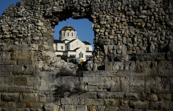 منظره کلیسای « ولادیمیر مقدس» در موزه – پارک ملی « خرسونس تاوریچسکی» در سواستوپل - اسپوتنیک ایران  