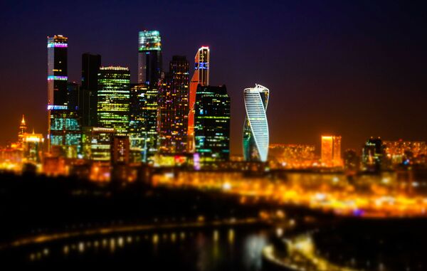 مرکز جهانی تجاری مسکو « مسکوا –سیتی» پس از  خاموشی در چارچوب  اقدام زیست محیطی  « ساعت زمین» در مسکو - اسپوتنیک ایران  