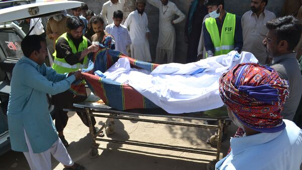 هواپیمای خطوط هوایی پاکستان در نزدیکی فرودگاه کراچی سقوط کرد - اسپوتنیک ایران  