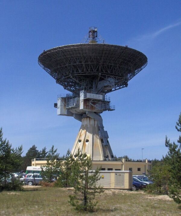 تلسکوپ رادیویی « ار. ت-32»  در « ونتسپیلس» لتونی - اسپوتنیک ایران  