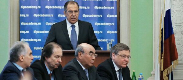 روسیه: ما منتظر تاثیرات پرتاب بمب فوق سنگین آمریکا بر افغانستان هستیم - اسپوتنیک ایران  