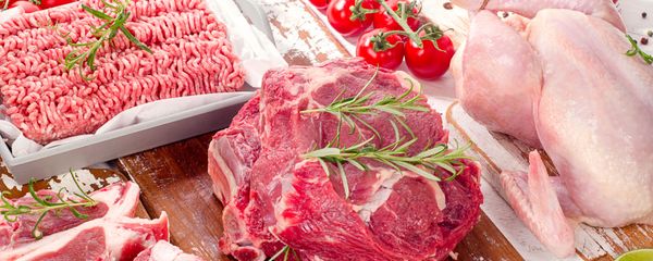 حاشیه های توزیع گوشت با ارئه کارت ملی+ عکس - اسپوتنیک ایران  