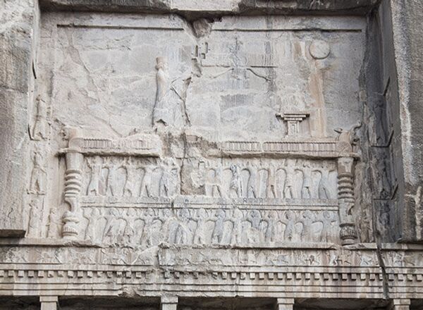 تحویل لوح هخامنشی از دادگاه نیویورک + عکس تحویل لوح هخامنشی از دادگاه نیویورک + عکس - اسپوتنیک ایران