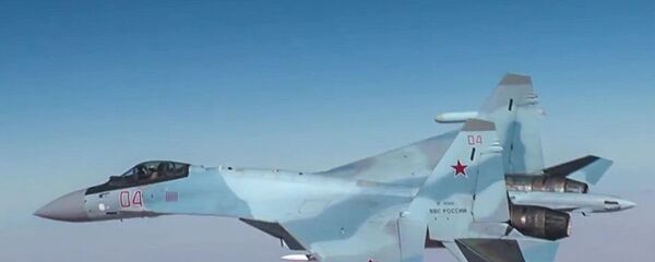 رهگیری هواپیمای آمریکایی توسط جنگنده سو-30 - اسپوتنیک ایران  