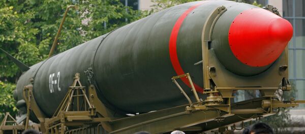 چین به دنبال رسیدن به برابری اتمی با روسیه و آمریکا
چین به دنبال رسیدن به برابری اتمی با روسیه و آمریکا
- اسپوتنیک ایران