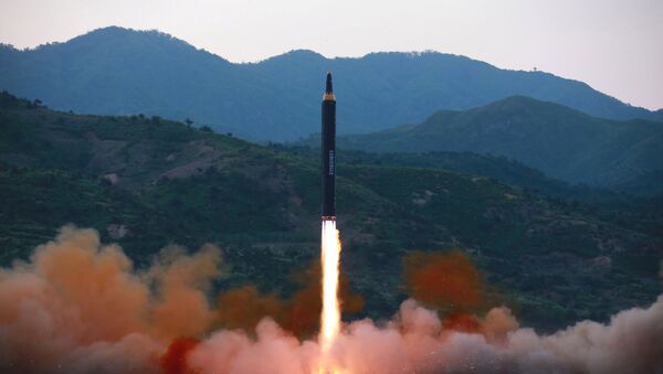 موشکهای کره شمالی طی 14 دقیقه به جزیره گوام می رسند - اسپوتنیک ایران  