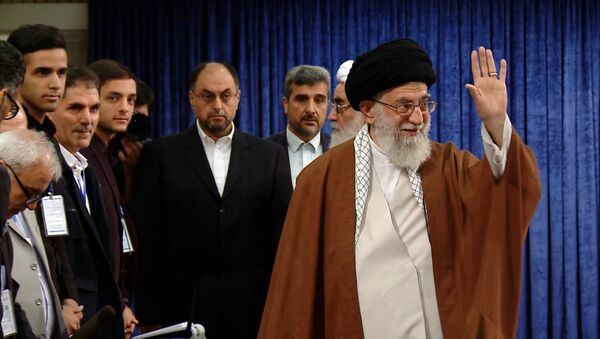 با حکم رهبر ایران، ابراهیم رئیسی رئیس قوه قضاییه ایران شد - اسپوتنیک ایران  