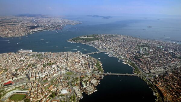 Вид с воздуха на пролив Босфор в Стамбуле, Турция - اسپوتنیک ایران  