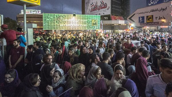 اختصاص مکانی هایی برای تجمعات مردمی در تهران - اسپوتنیک ایران  